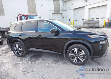 2024 Nissan Rogue Sl Intelligent Awd z USA, uszkodzony, nr VIN 5N1BT3CB8RC705361